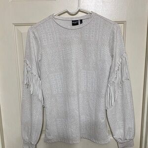 Chic White Patterned Fringe Long Sleeve Top